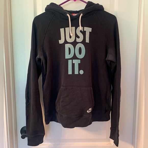 Nike Tops - Women’s Nike Just Do it Black Hoodie - Size Small